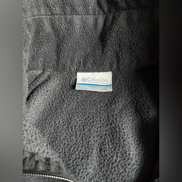 Columbia zip up fleece sweatshirt in size small - Picture 3 of 4